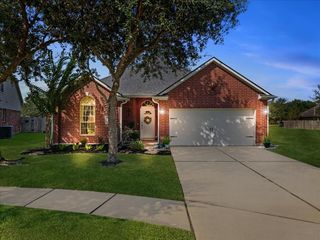 1910 Vineyard Bend Court, Pearland, TX 77581
