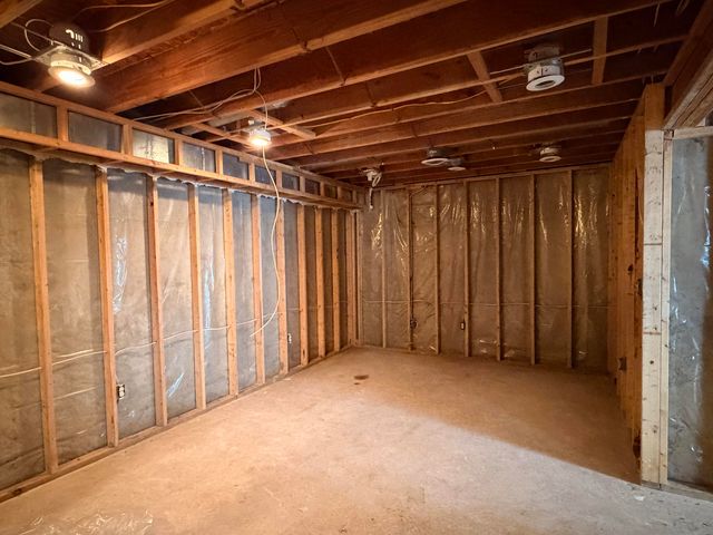 69306 Ironwood Drive, Niles, MI 49120