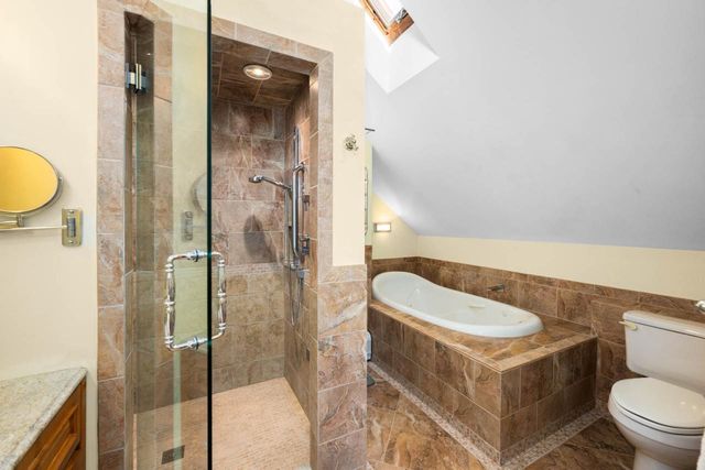 32 Lindsay Road, Hooksett, NH 03106