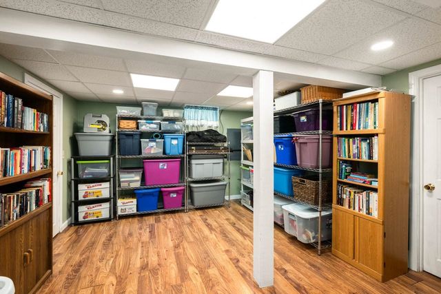 32 Lindsay Road, Hooksett, NH 03106