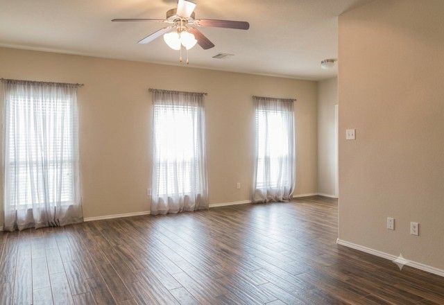 415 Harding, Lavon, TX 75166