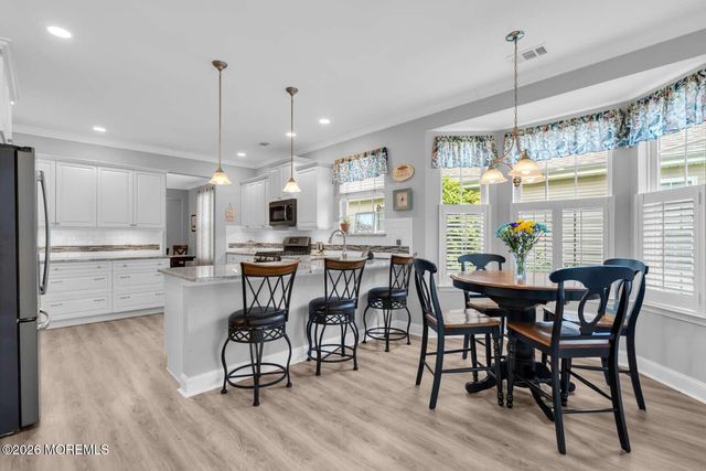 25 Grayhawk Lane, Little Egg Harbor, NJ 08087