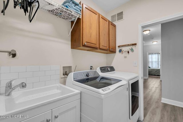 25 Grayhawk Lane, Little Egg Harbor, NJ 08087
