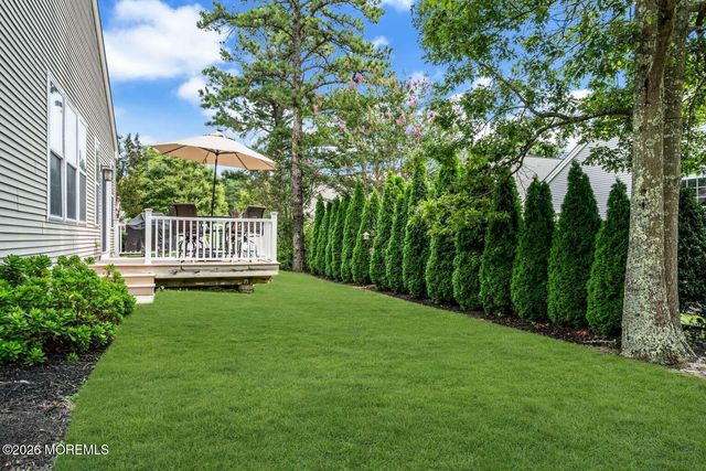 25 Grayhawk Lane, Little Egg Harbor, NJ 08087