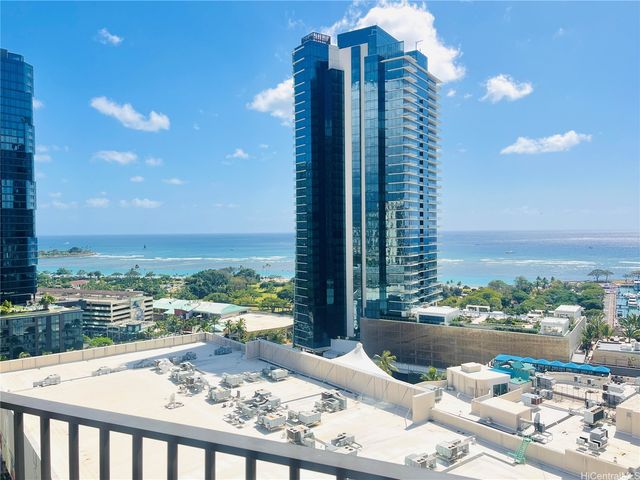987 Queen Street 1802, Honolulu, HI 96814
