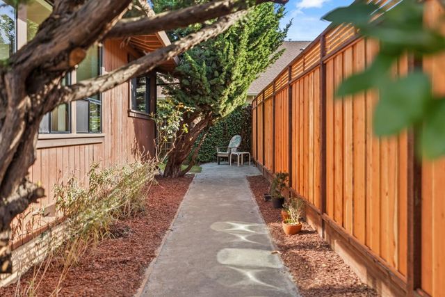 2258 Juan Pablo Lane, Santa Cruz, CA 95062