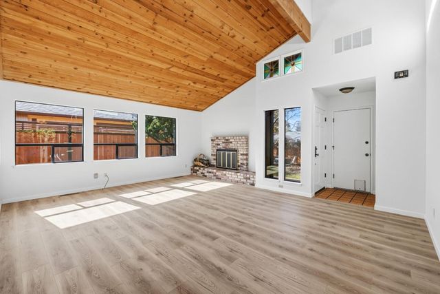 2258 Juan Pablo Lane, Santa Cruz, CA 95062