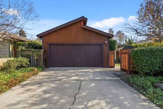 2258 Juan Pablo Lane, Santa Cruz, CA 95062