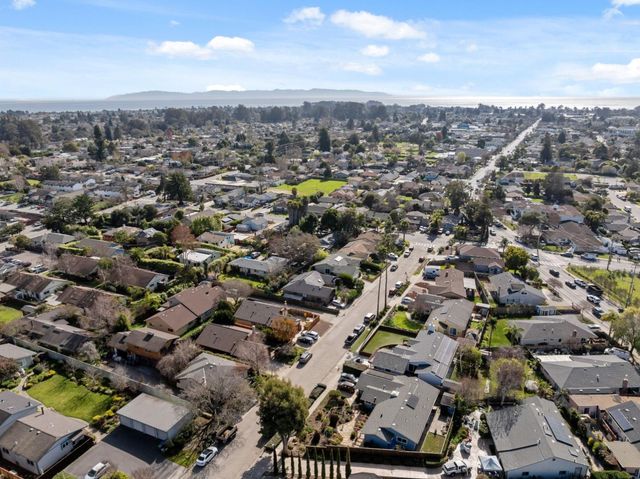 2258 Juan Pablo Lane, Santa Cruz, CA 95062