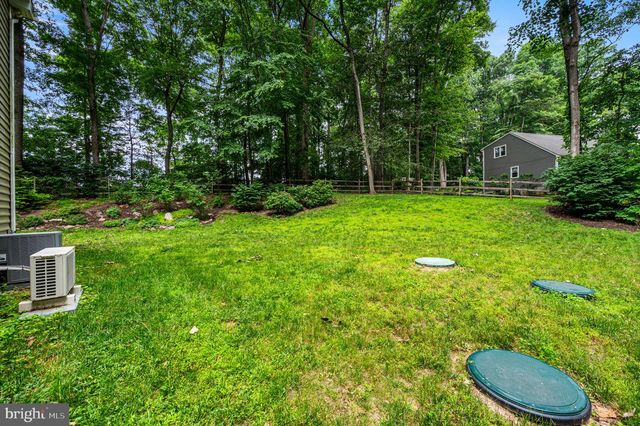206 FOX RUN LN, Lincoln University, PA 19352