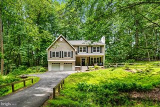 206 FOX RUN LN, Lincoln University, PA 19352