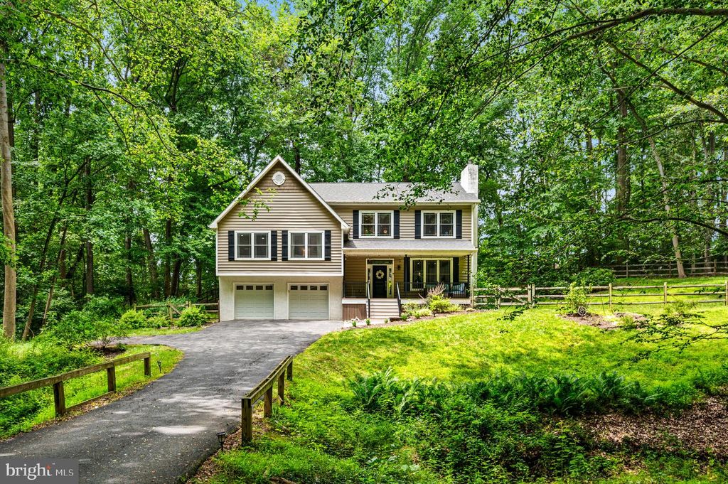 206 FOX RUN LN, Lincoln University, PA 19352