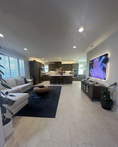 751 Merit Dr, San Marcos, CA 92078