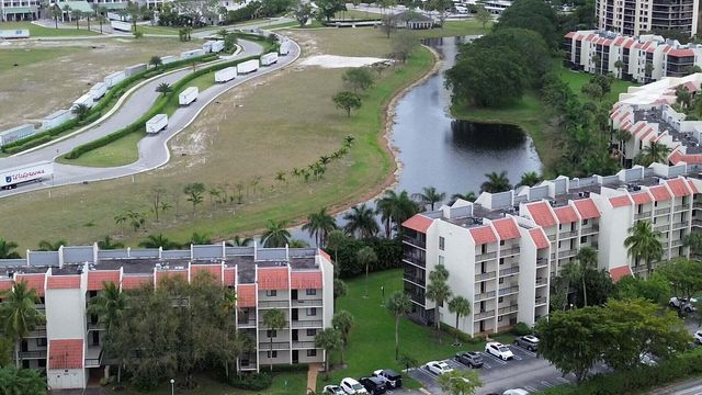 3050 Presidential Way 205, West Palm Beach, FL 33401