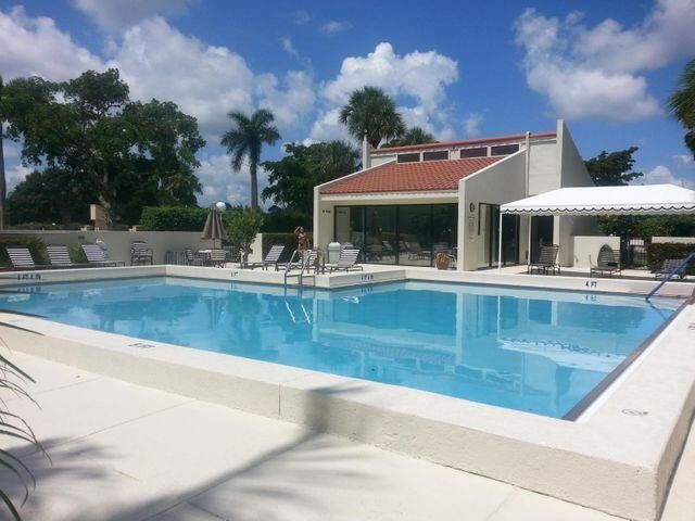 3050 Presidential Way 205, West Palm Beach, FL 33401