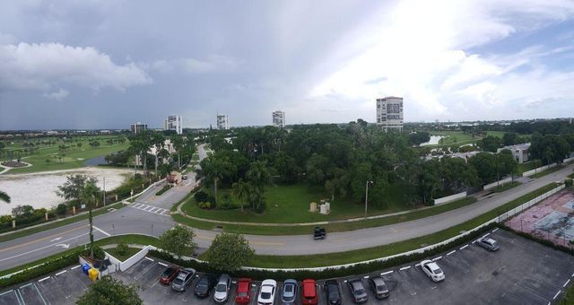 3050 Presidential Way 205, West Palm Beach, FL 33401