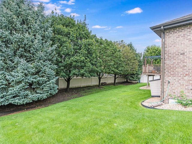 2883 Joela Drive, New Lenox, IL 60451