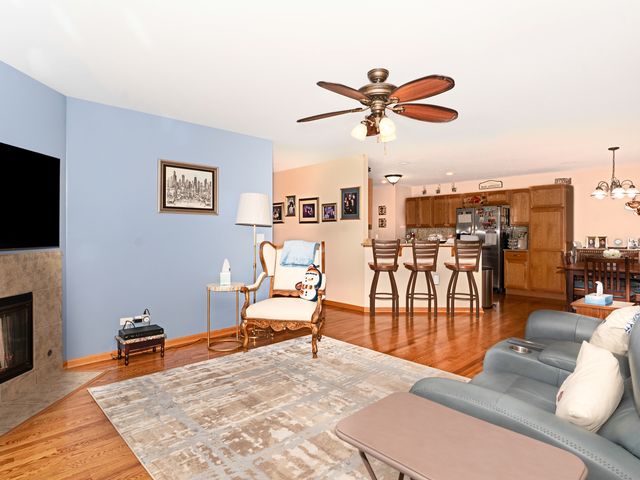 2883 Joela Drive, New Lenox, IL 60451