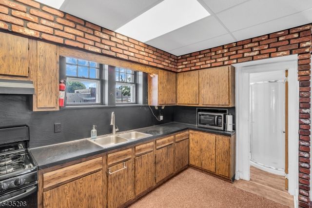 483 Jaques Ave, Rahway City, NJ 07065