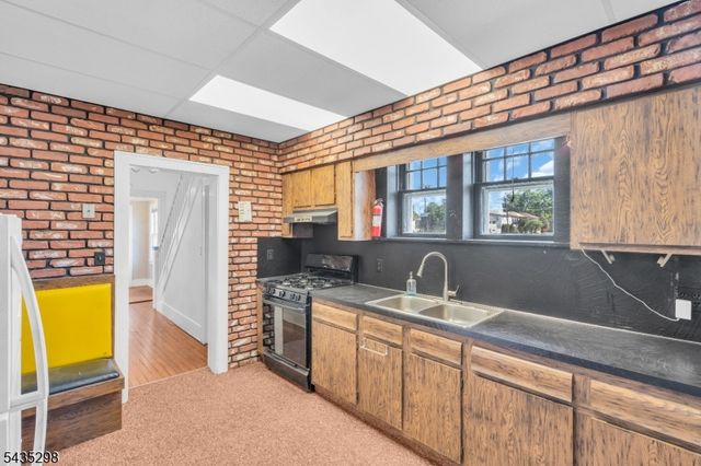 483 Jaques Ave, Rahway City, NJ 07065