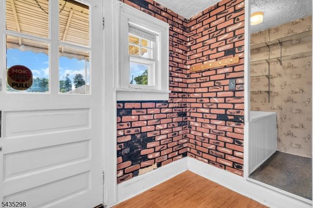 483 Jaques Ave, Rahway City, NJ 07065