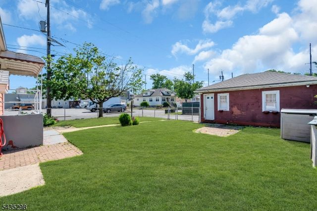 483 Jaques Ave, Rahway City, NJ 07065