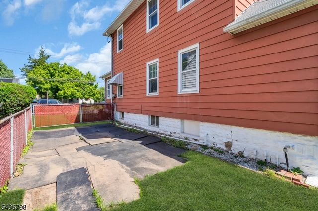483 Jaques Ave, Rahway City, NJ 07065