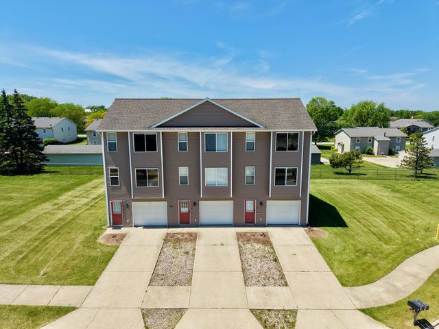 364 Harbortown Court, Holland, MI 49423