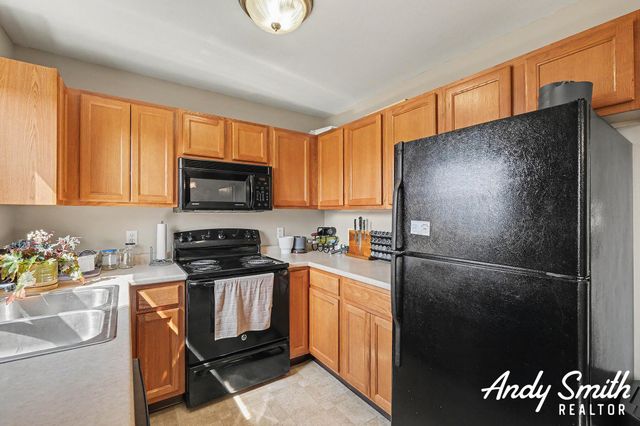 364 Harbortown Court, Holland, MI 49423