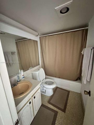568 N Mansfield N 568 568, Boca Raton, FL 33434