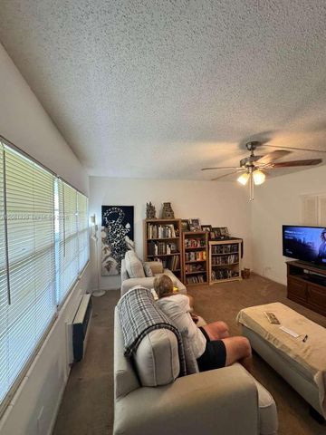 568 N Mansfield N 568 568, Boca Raton, FL 33434