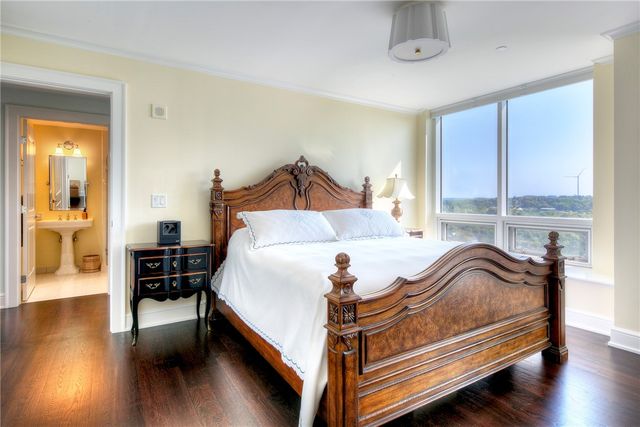 1 Tower Drive 1806, Portsmouth, RI 02871