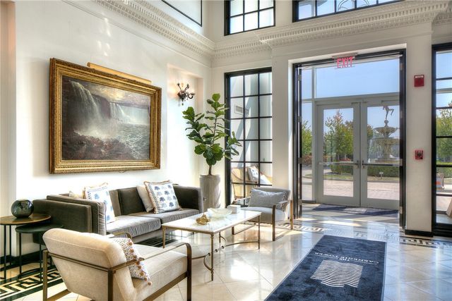 1 Tower Drive 1806, Portsmouth, RI 02871