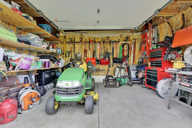 11300 Parkview LANE, Hales Corners, WI 53130