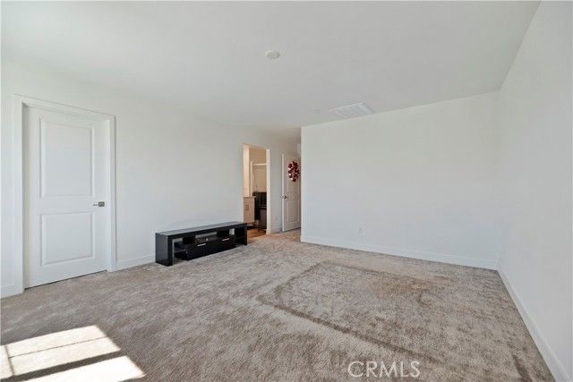 364 CASTAIC Way, Rialto, CA 92377