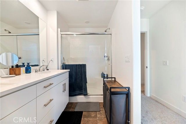 364 CASTAIC Way, Rialto, CA 92377