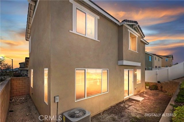 364 CASTAIC Way, Rialto, CA 92377