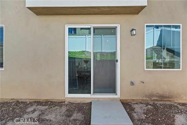 364 CASTAIC Way, Rialto, CA 92377