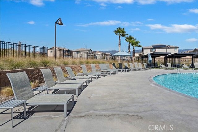 364 CASTAIC Way, Rialto, CA 92377