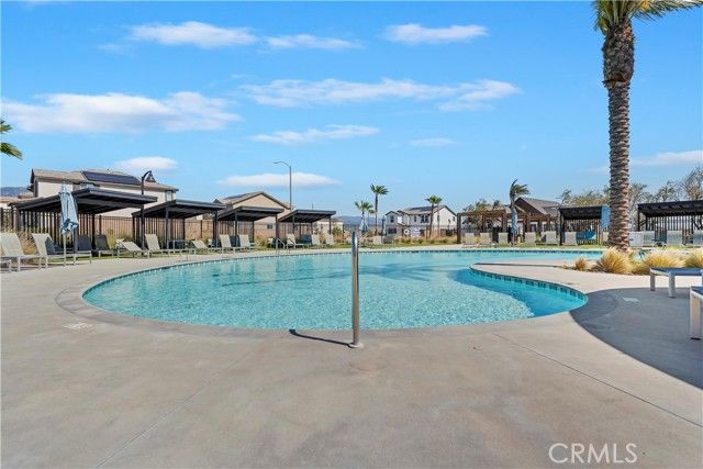 364 CASTAIC Way, Rialto, CA 92377
