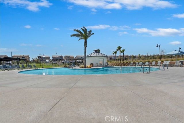 364 CASTAIC Way, Rialto, CA 92377