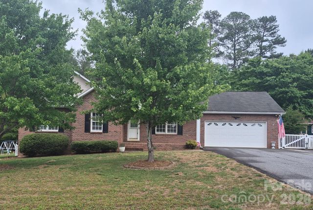 5126 Silver Tree Trail, Conover, NC 28613