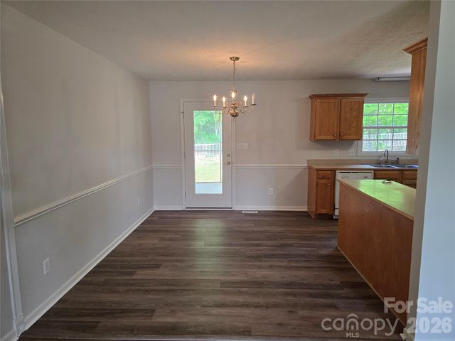 5126 Silver Tree Trail, Conover, NC 28613