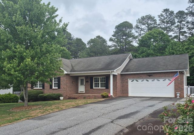 5126 Silver Tree Trail, Conover, NC 28613