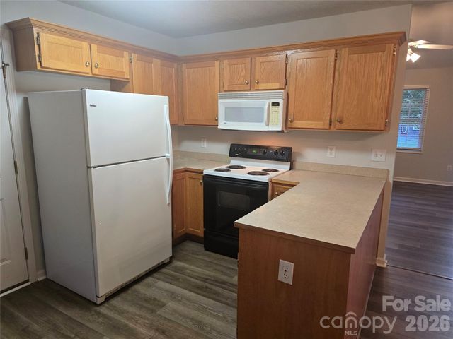 5126 Silver Tree Trail, Conover, NC 28613