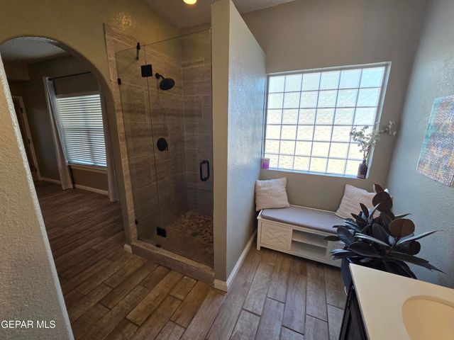 6056 DONA BEATRIZ Lane, El Paso, TX 79932