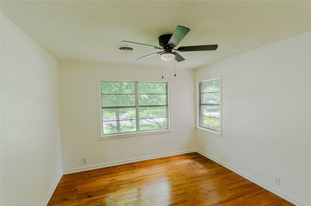 816 S Burdette Avenue, Sherman, TX 75090