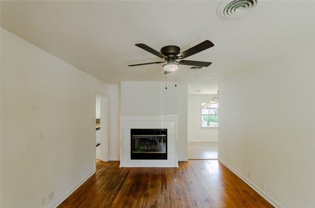 816 S Burdette Avenue, Sherman, TX 75090