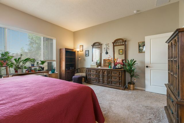 4070 Mora River Avenue SW, Los Lunas, NM 87031