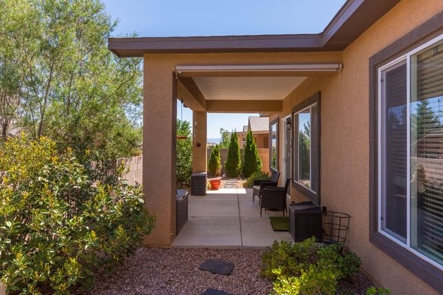 4070 Mora River Avenue SW, Los Lunas, NM 87031